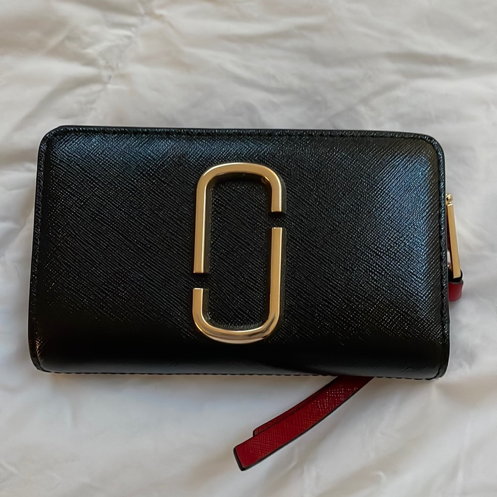 Marc jacobs wallet